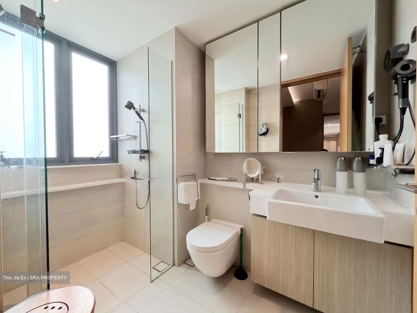 Thomson Three (D20), Apartment #633660561